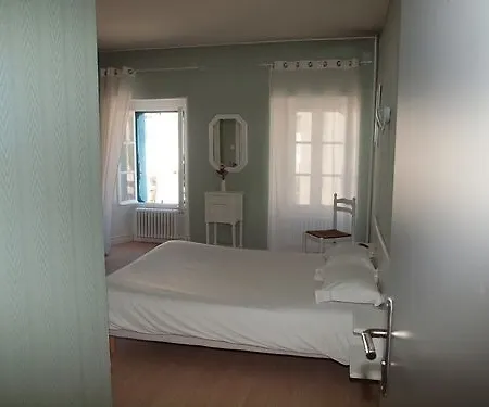 Les Thermes Szálloda Jonzac
