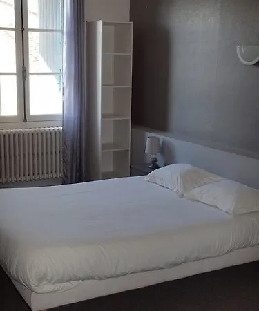 Les Thermes Szálloda 2*